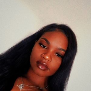 Meet your Posher, Joyce